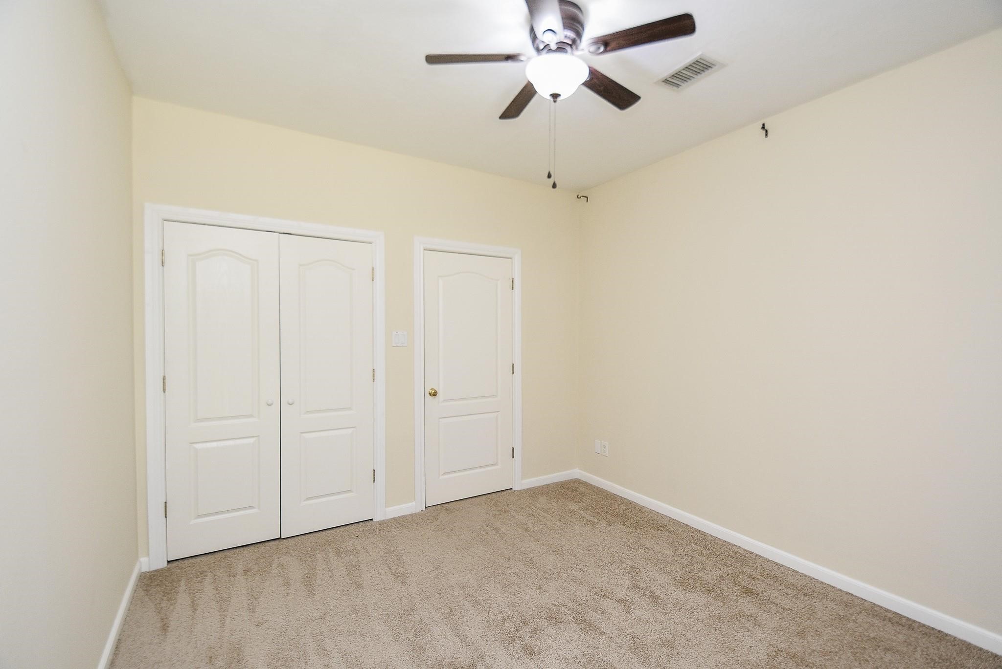 21807 Windsor Castle Drive Spring, TX 77388 - Photo 27 of 32