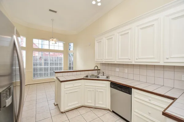 $2,000 | 21807 Windsor Castle Drive, Spring, TX 77388