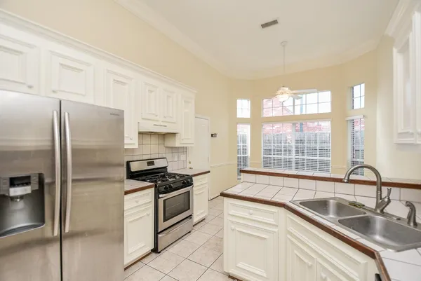 $2,000 | 21807 Windsor Castle Drive, Spring, TX 77388