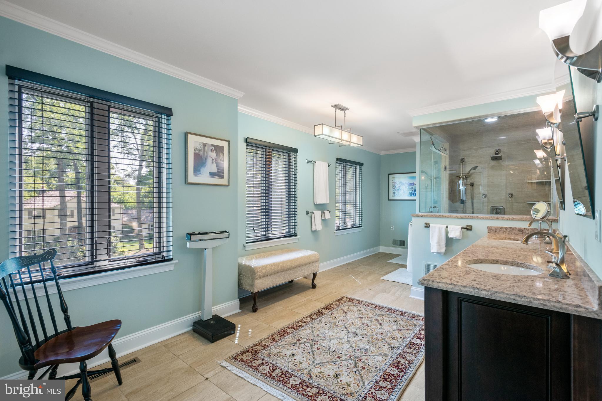 419 Round Hill Road Wayne, PA 19087 - Photo 31 of 68