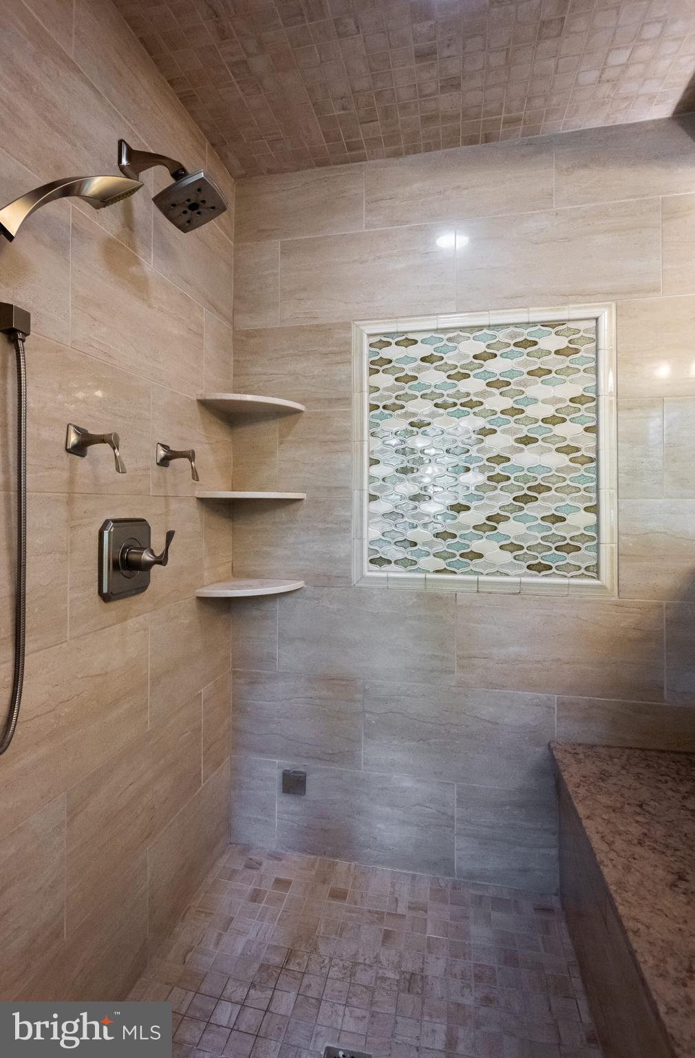 419 Round Hill Road Wayne, PA 19087 - Photo 34 of 68