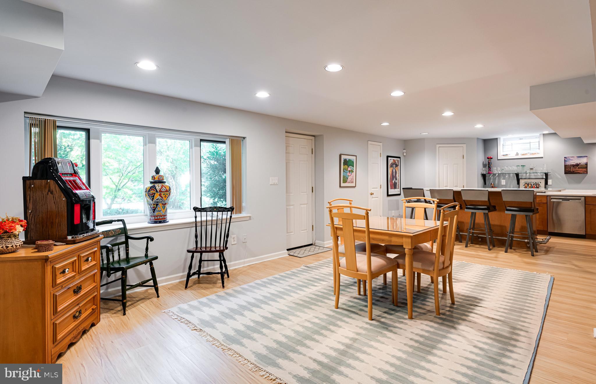 419 Round Hill Road Wayne, PA 19087 - Photo 43 of 68