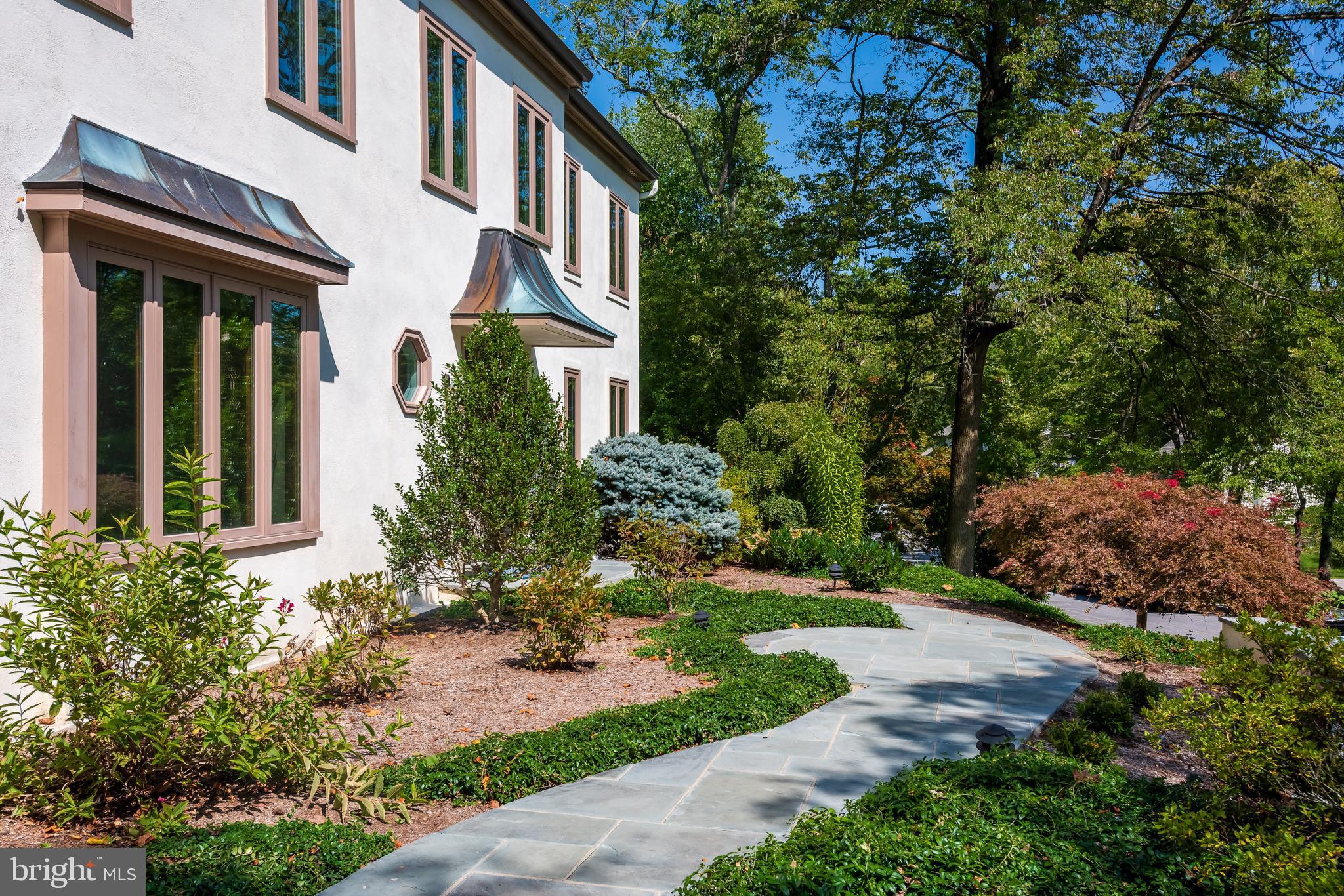 419 Round Hill Road Wayne, PA 19087 - Photo 7 of 68