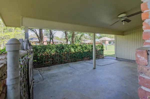 $215,000 | 4339 Arlington Avenue, Port Allen, LA 70767