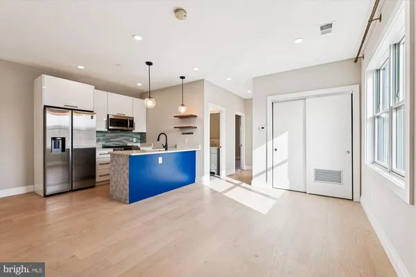 $2,300 | 1102 Staples Street Northeast, Unit 301, Washington, DC 20002