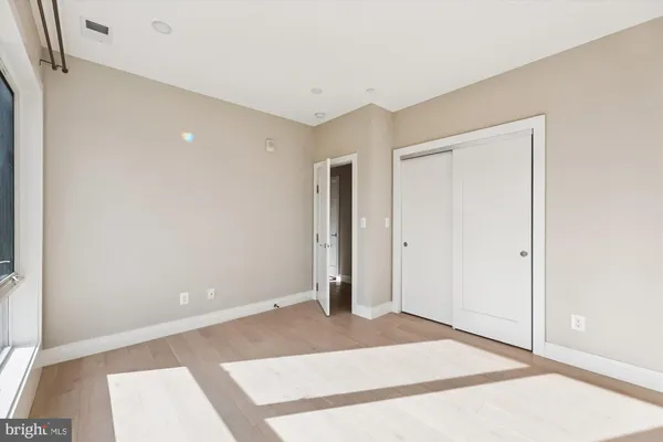 $2,300 | 1102 Staples Street Northeast, Unit 301, Washington, DC 20002