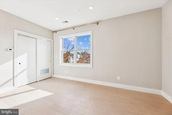 $2,300 | 1102 Staples Street Northeast, Unit 301, Washington, DC 20002