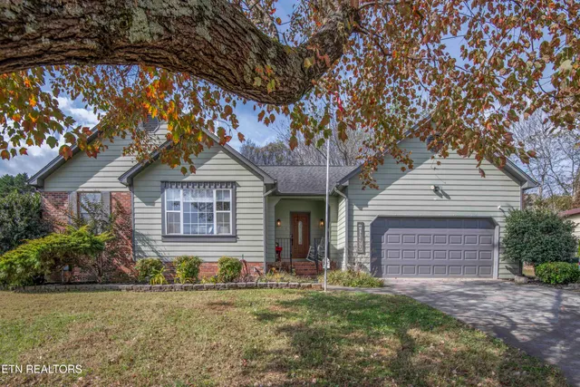 $429,900 | 442 Dairy Lane, Lenoir City, TN 37772
