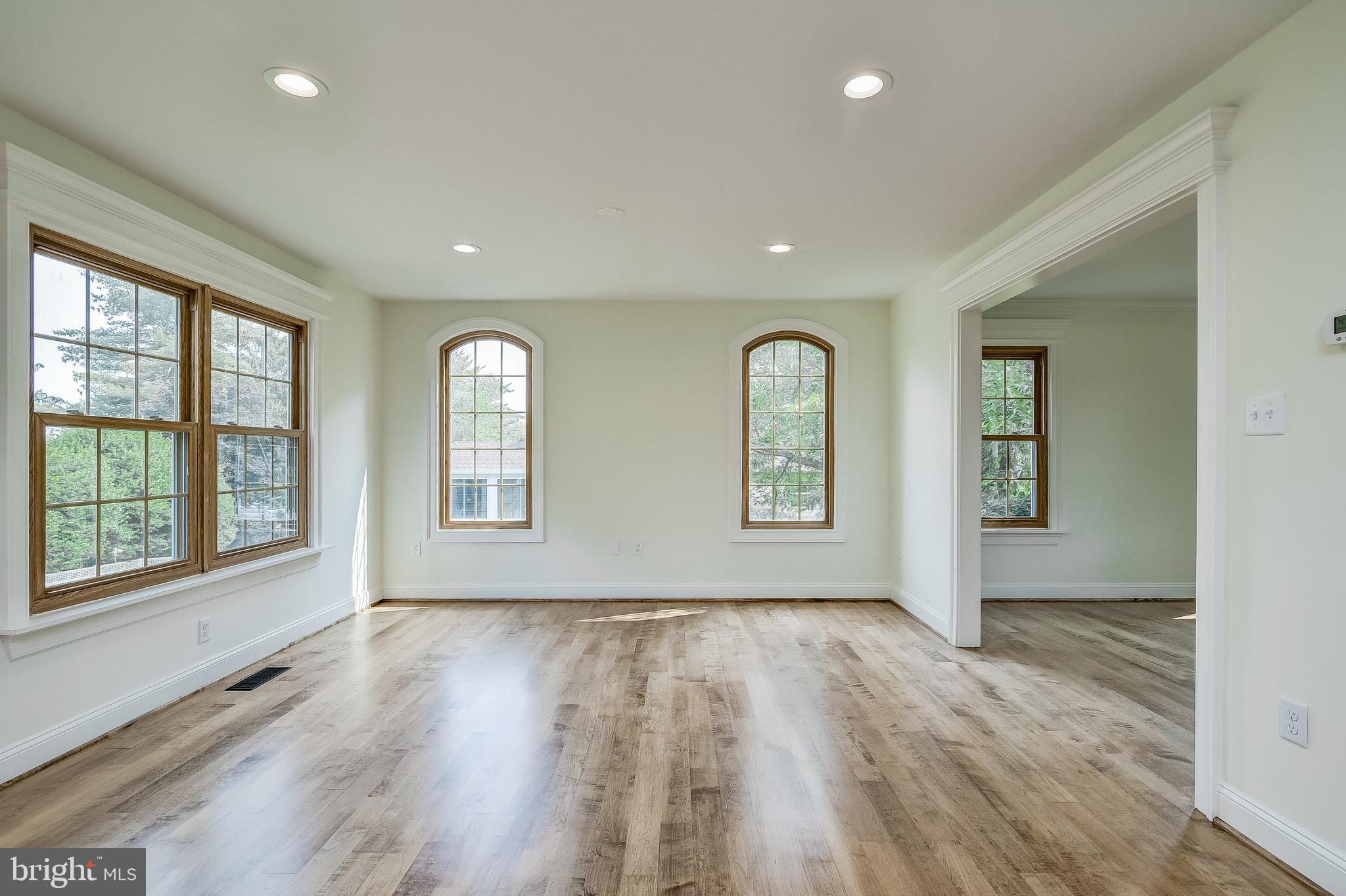 24505 Welsh Road Gaithersburg, MD 20882 - Photo 13 of 61 Family Room