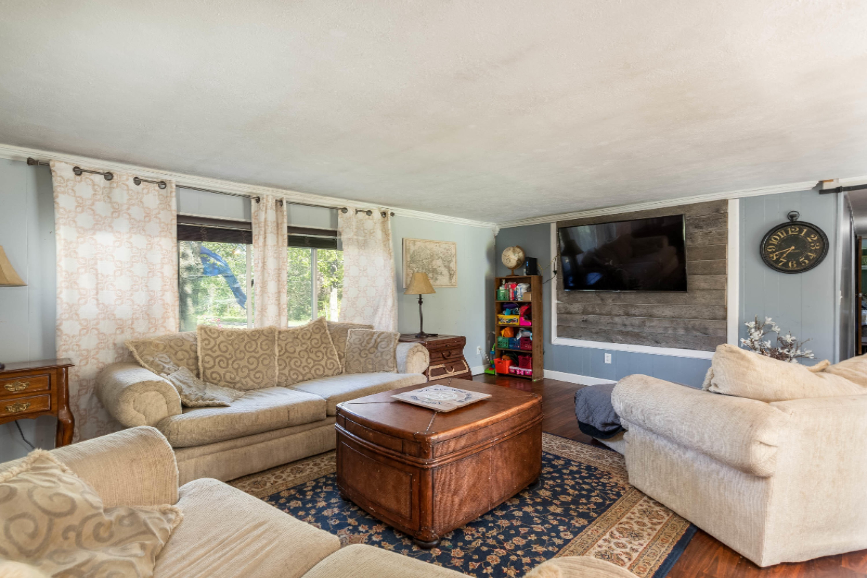 10475 Peck Lake Road Lowell, MI 49331 - Photo 5 of 21 10475 West Peck Lake-5