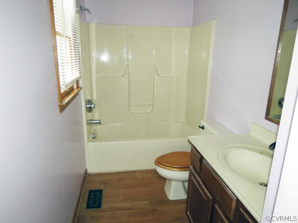 7330 Dutton Road Gloucester, VA 23061 - Photo 10 of 19 Gallery Image 10