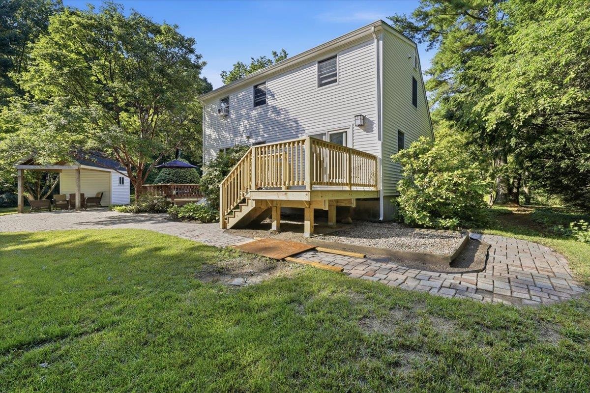 16 Lakeview Way Auburn, NH 03032 - Photo 23 of 45