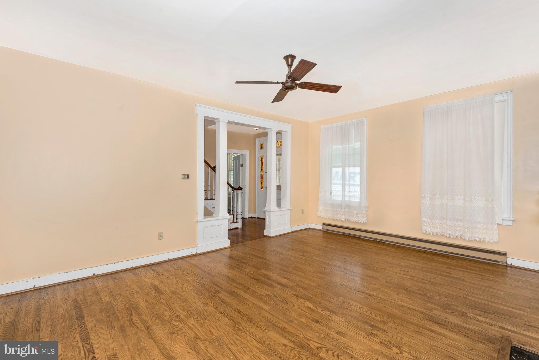 9604 Liberty Road Frederick, MD 21701 - Photo 14 of 30 Living Room