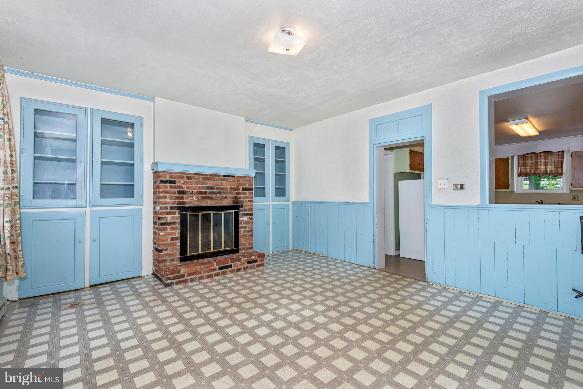9604 Liberty Road Frederick, MD 21701 - Photo 10 of 30 Dining Room