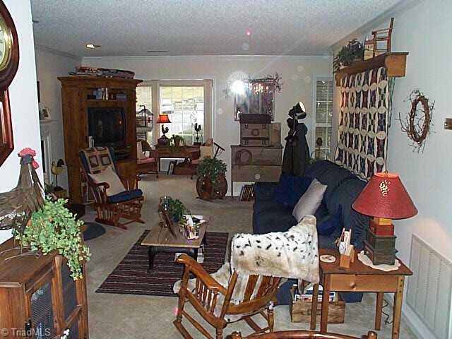 666 Balfour Road Winston-Salem, NC 27104 - Photo 8 of 9 Other. living rm