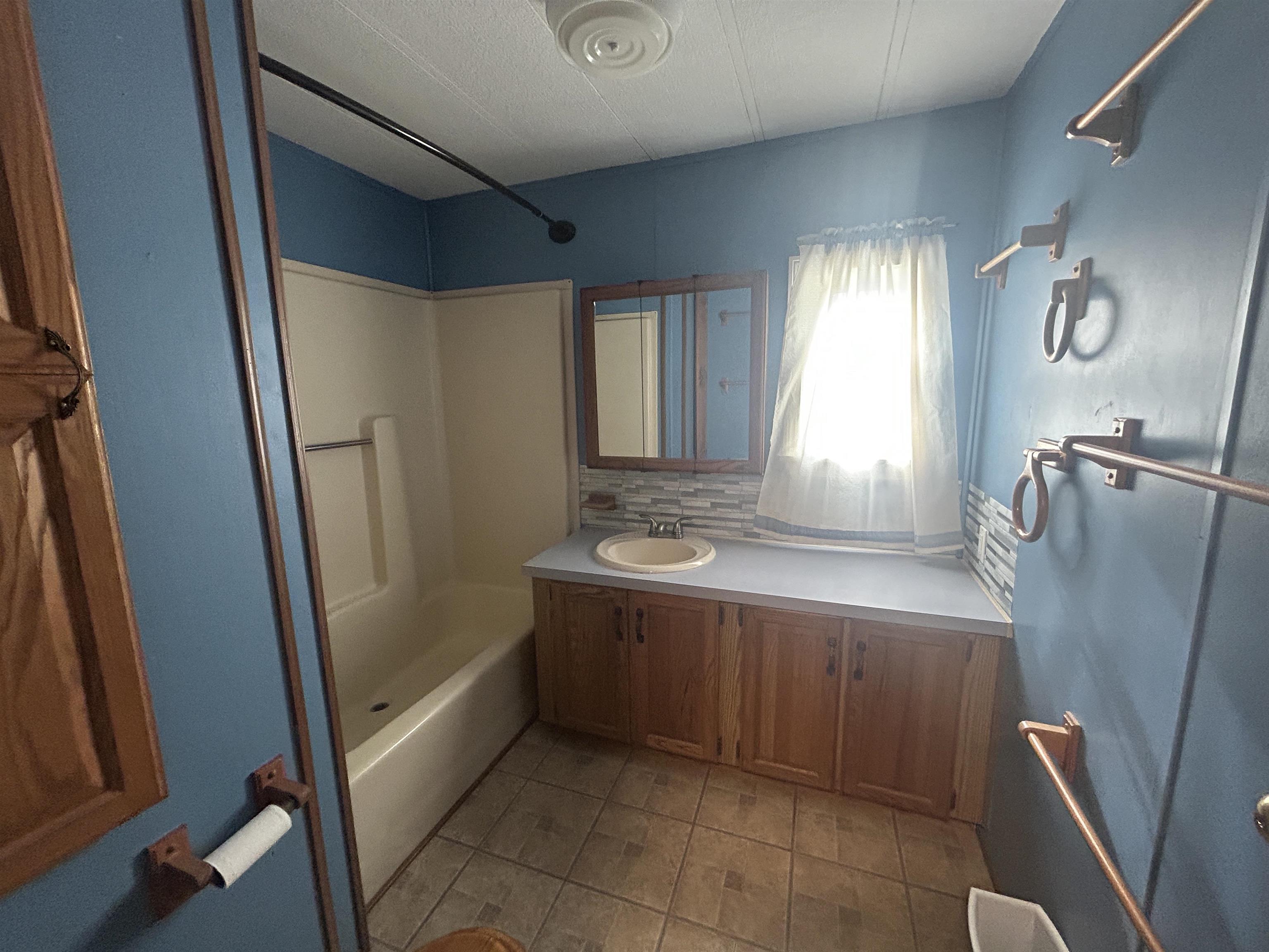 17 Lynn Lane Rochester, NH 03867 - Photo 14 of 24