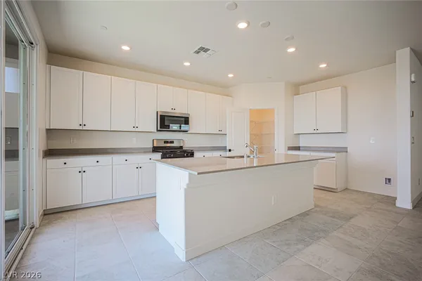 $3,200 | 5644 Hill Spire Street, Las Vegas, NV 89166