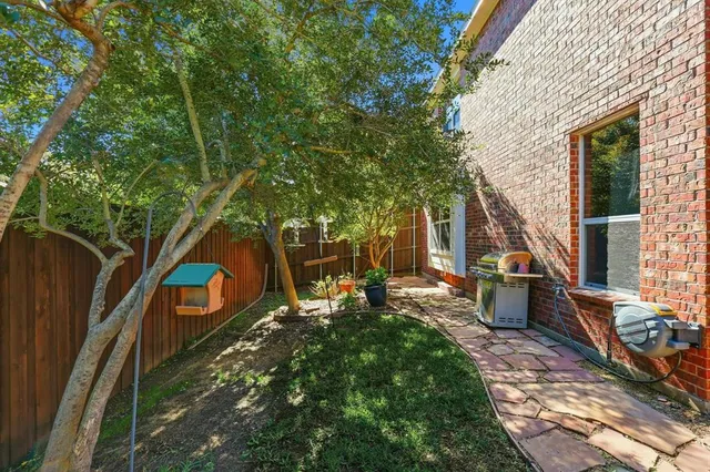 $2,900 | 2005 Creekdale Drive, Denton, TX 76210