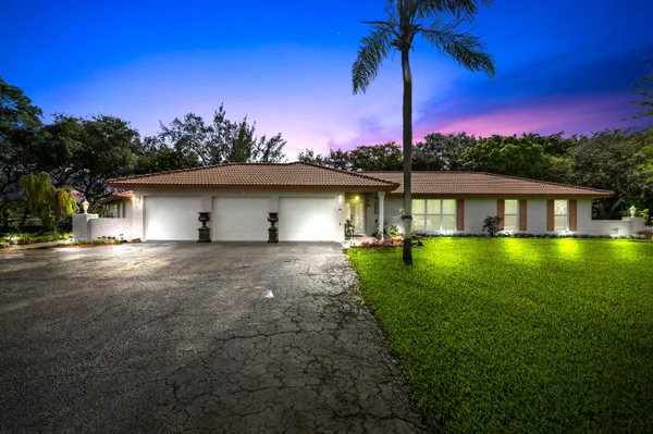 $1,799,900 | 9351 Northwest 44th Place, Coral Springs, FL 33065