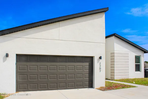 $339,990 | 2207 Rio Grande Canyon Loop, Kissimmee, FL 34759