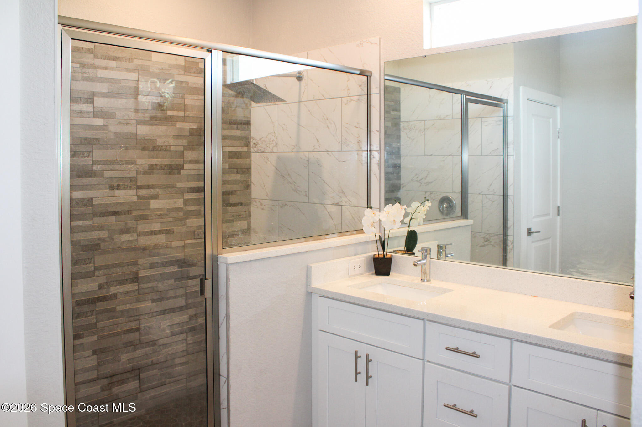 2207 Rio Grande Canyon Loop Kissimmee, FL 34759 - Photo 7 of 14 Bathroom 1