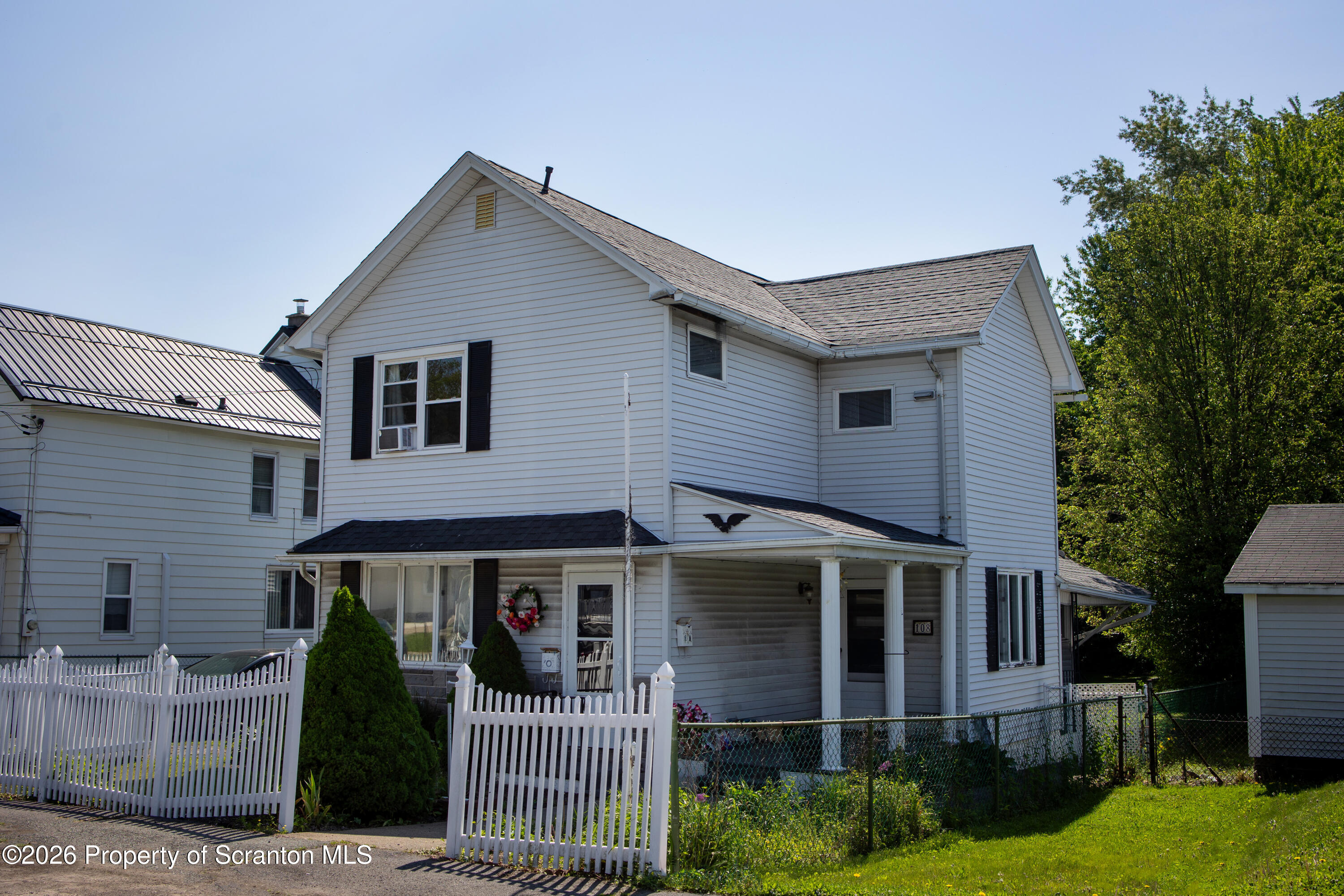 108 3rd Street Blakely, PA 18447 - Photo 1 of 56 blakely_home0002