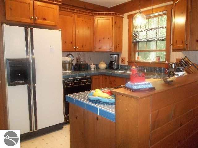 4103 East Duck Lake Road Grawn, MI 49637 - Photo 14 of 25 1741598-13.JPG