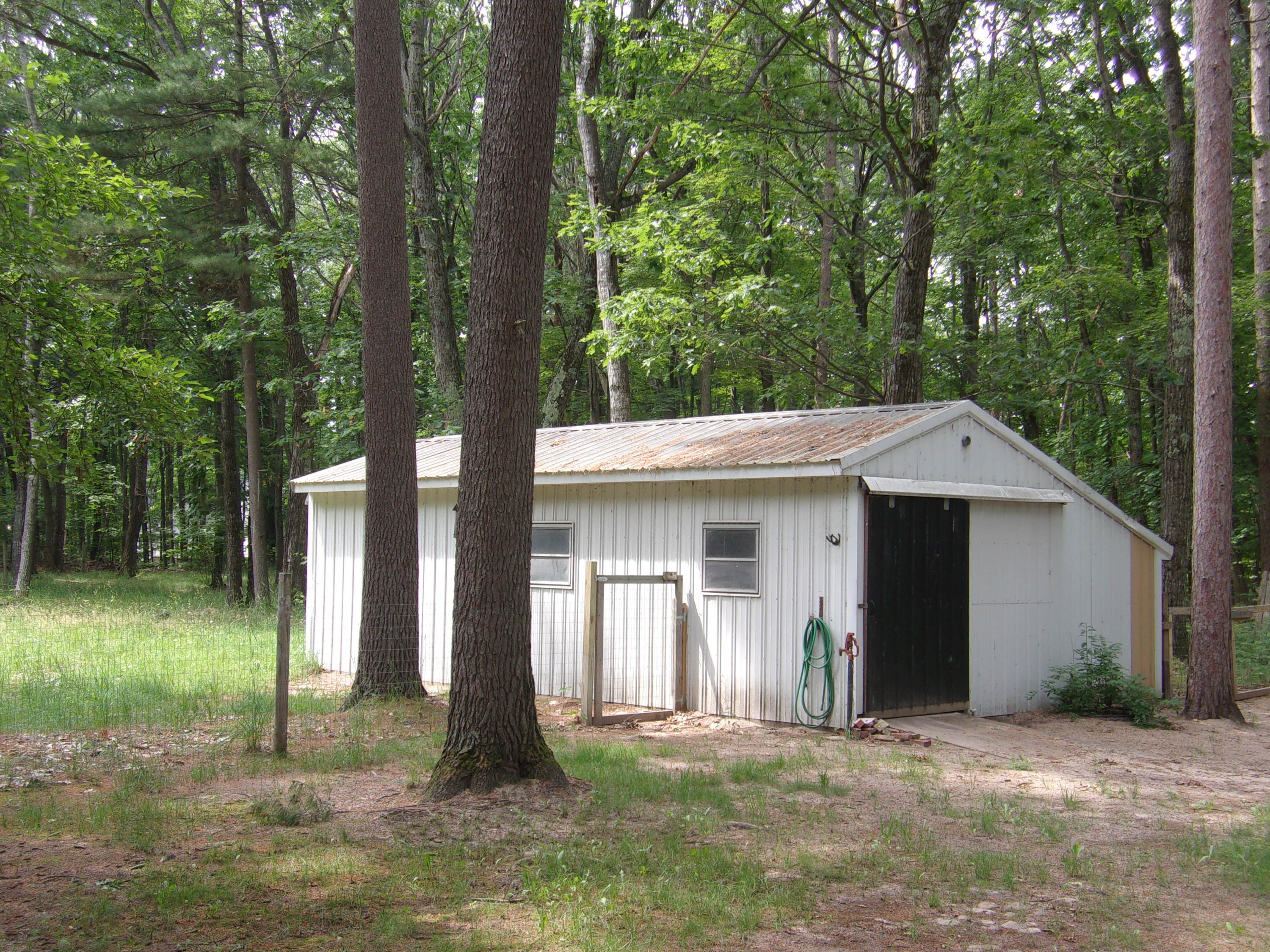 7165 Frontenac Road Indian River, MI 49749 - Photo 28 of 30 Gallery Image 28