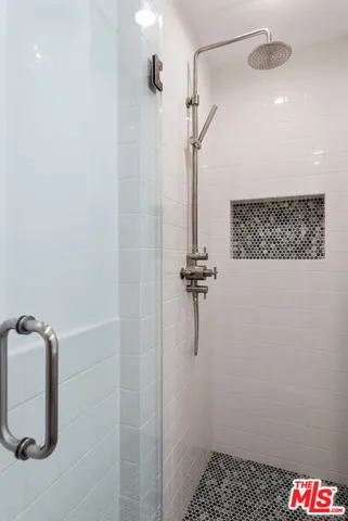 $3,600 | 1333 South Ogden Drive, Unit 2, Los Angeles, CA 90019