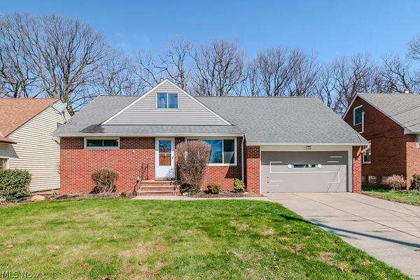 $235,000 | 1726 Braeburn Park Drive, Euclid, OH 44117