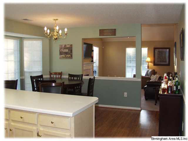 121 Cambridge Pointe Circle Alabaster, AL 35007 - Photo 9 of 22