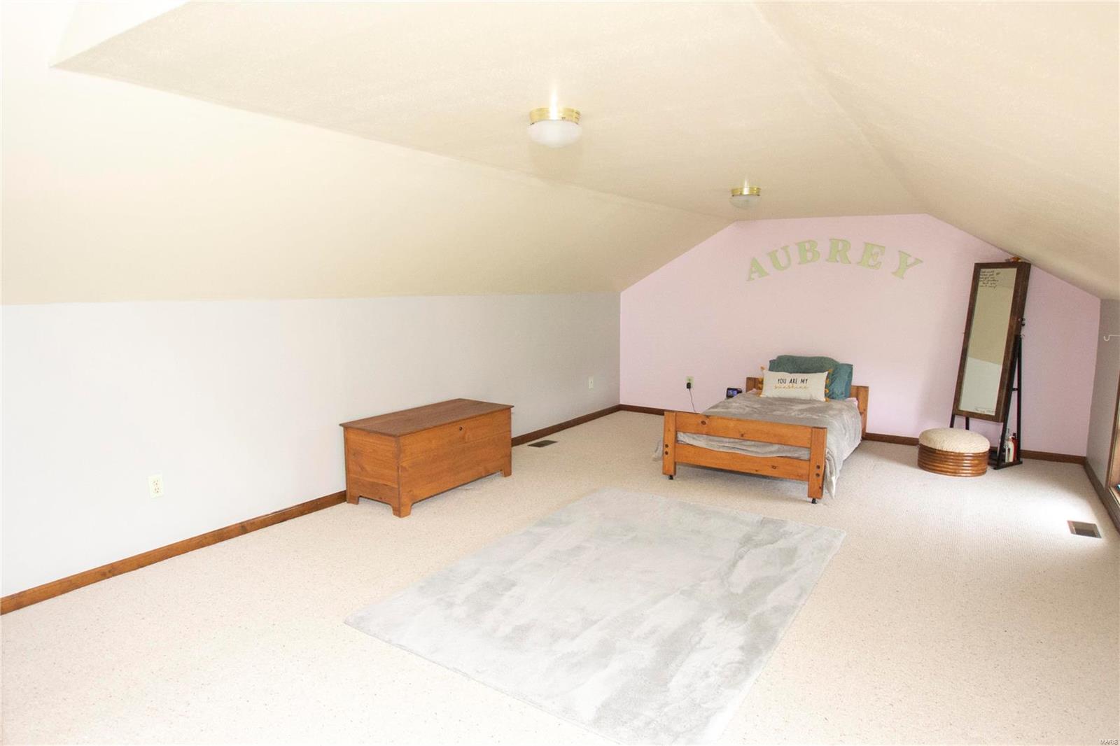 7617 Walsh Road Godfrey, IL 62035 - Photo 30 of 34 Gallery Image 30