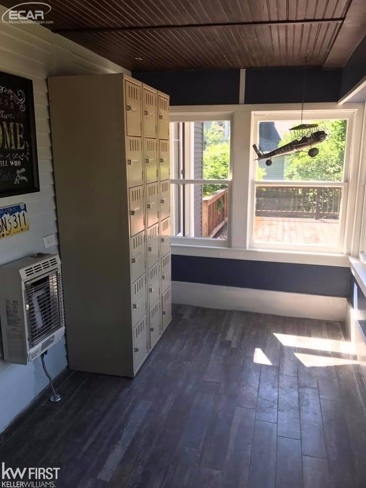 813 Main Street Fenton, MI 48430 - Photo 20 of 35 Gallery Image 20