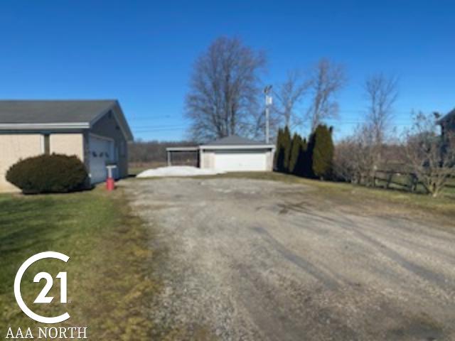 14108 Hough Road Allenton, MI 48002 - Photo 6 of 59