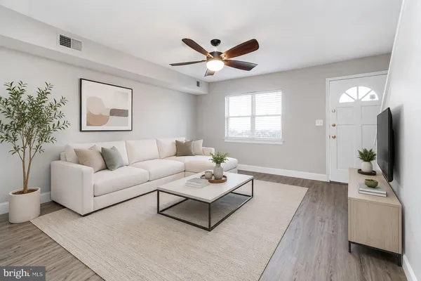 $3,500 | 1515 First Street Southwest, Washington, DC 20024