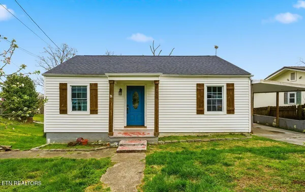 $219,000 | 219 Pine Street, Clinton, TN 37716