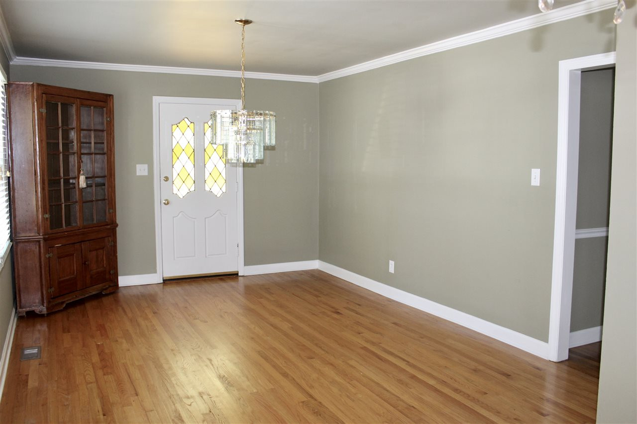 814 Mills Street Raleigh, NC 27608 - Photo 2 of 15 Photo 2