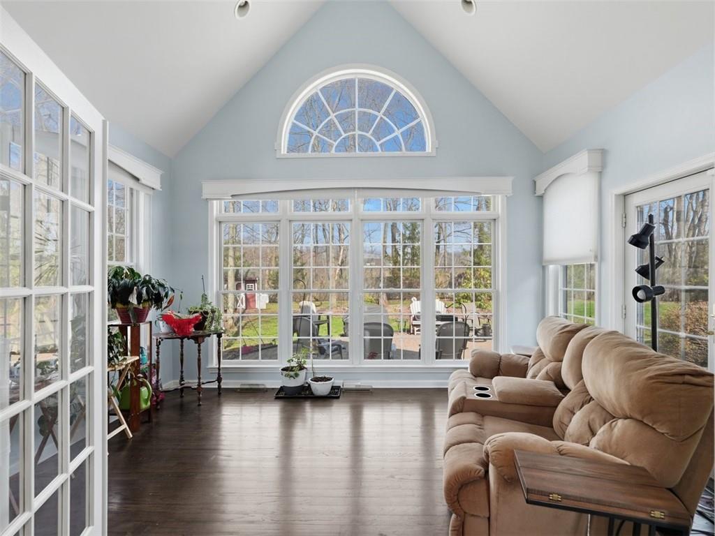 85 Morningside Drive Indiana, PA 15701 - Photo 8 of 33