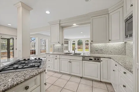 $2,650,000 | 396 Sheridan Road, Glencoe, IL 60022