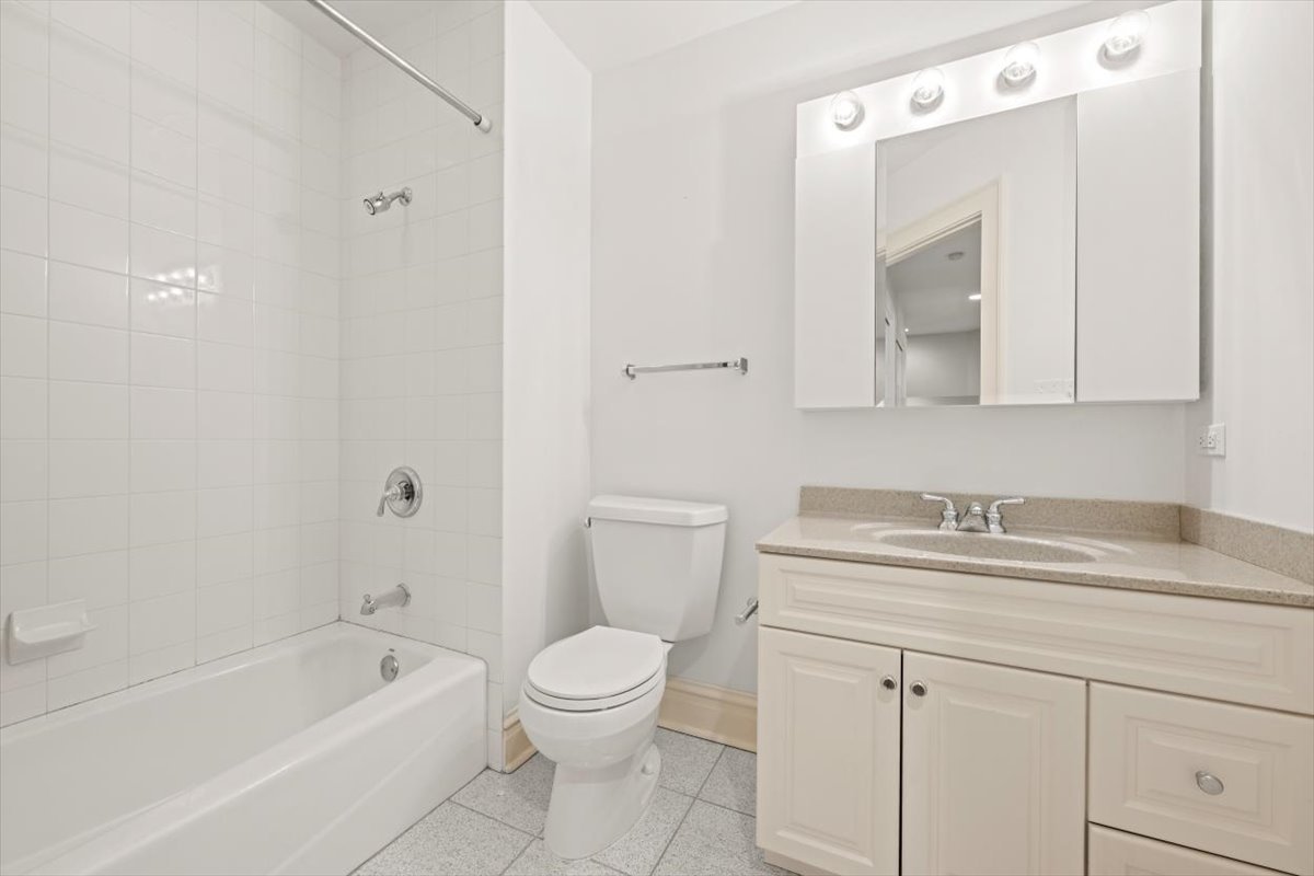 396 Sheridan Road Glencoe, IL 60022 - Photo 33 of 56