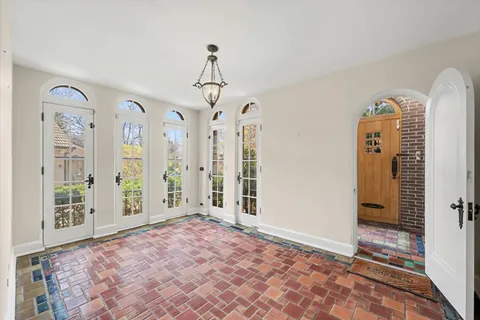 $2,650,000 | 396 Sheridan Road, Glencoe, IL 60022