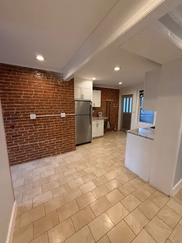 $1,950 | 359 West Main Street, Unit 1W, New Britain, CT 06052