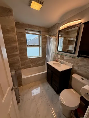 $1,950 | 359 West Main Street, Unit 1W, New Britain, CT 06052