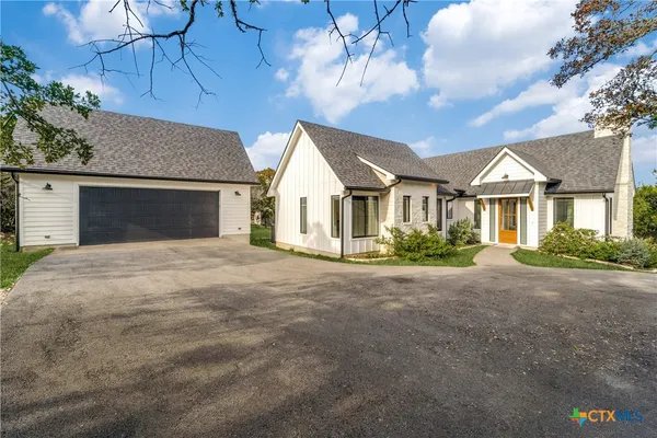 $2,899 | 1211 Westhaven Drive, Canyon Lake, TX 78133