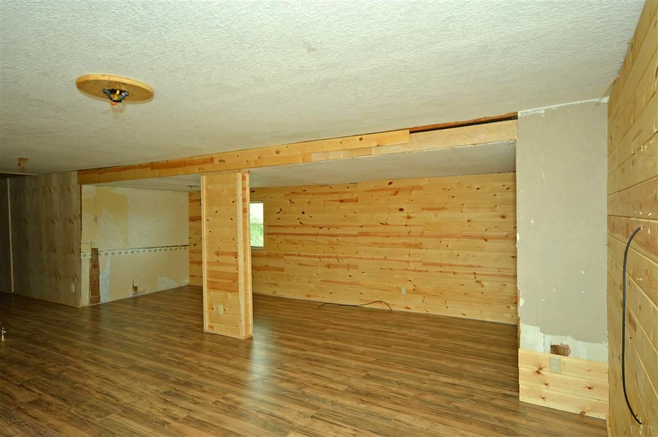 4001 Rocky Branch Road Cantonment, FL 32533 - Photo 10 of 40 Gallery Image 10