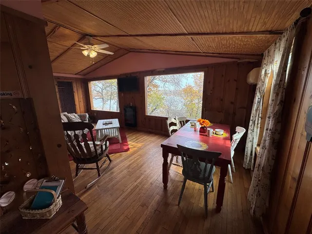 $1,450 | 160 Lake Point Drive, Gordon, TX 76453