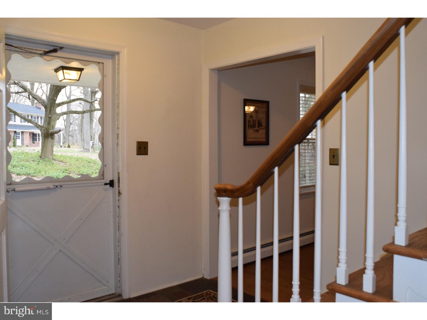 559 Cassatt Road Berwyn, PA 19312 - Photo 2 of 24 Foyer