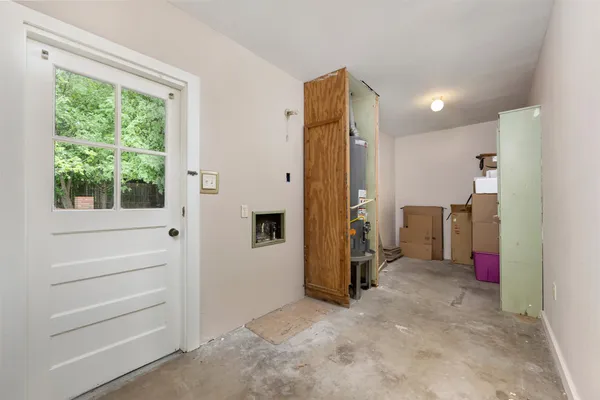 $455,000 | 11502 Oakwood Drive, Austin, TX 78753