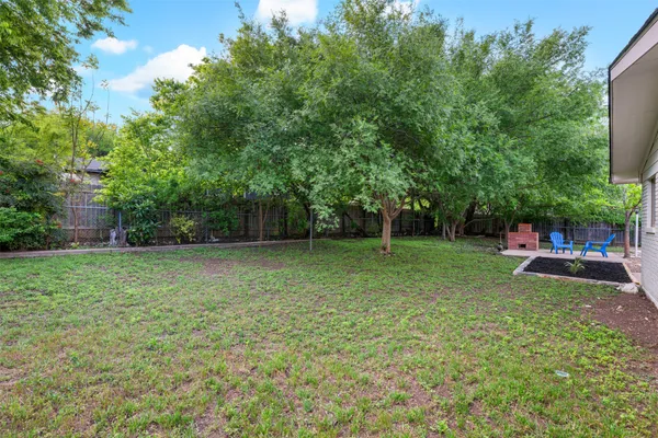 $455,000 | 11502 Oakwood Drive, Austin, TX 78753