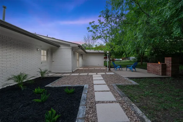 $455,000 | 11502 Oakwood Drive, Austin, TX 78753